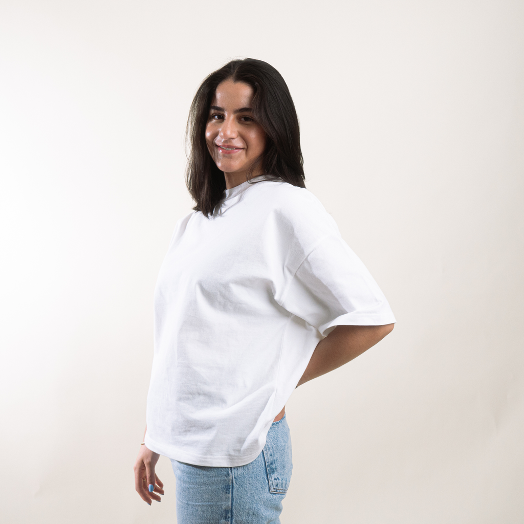 EVERYDAY WHITE BOX TEE