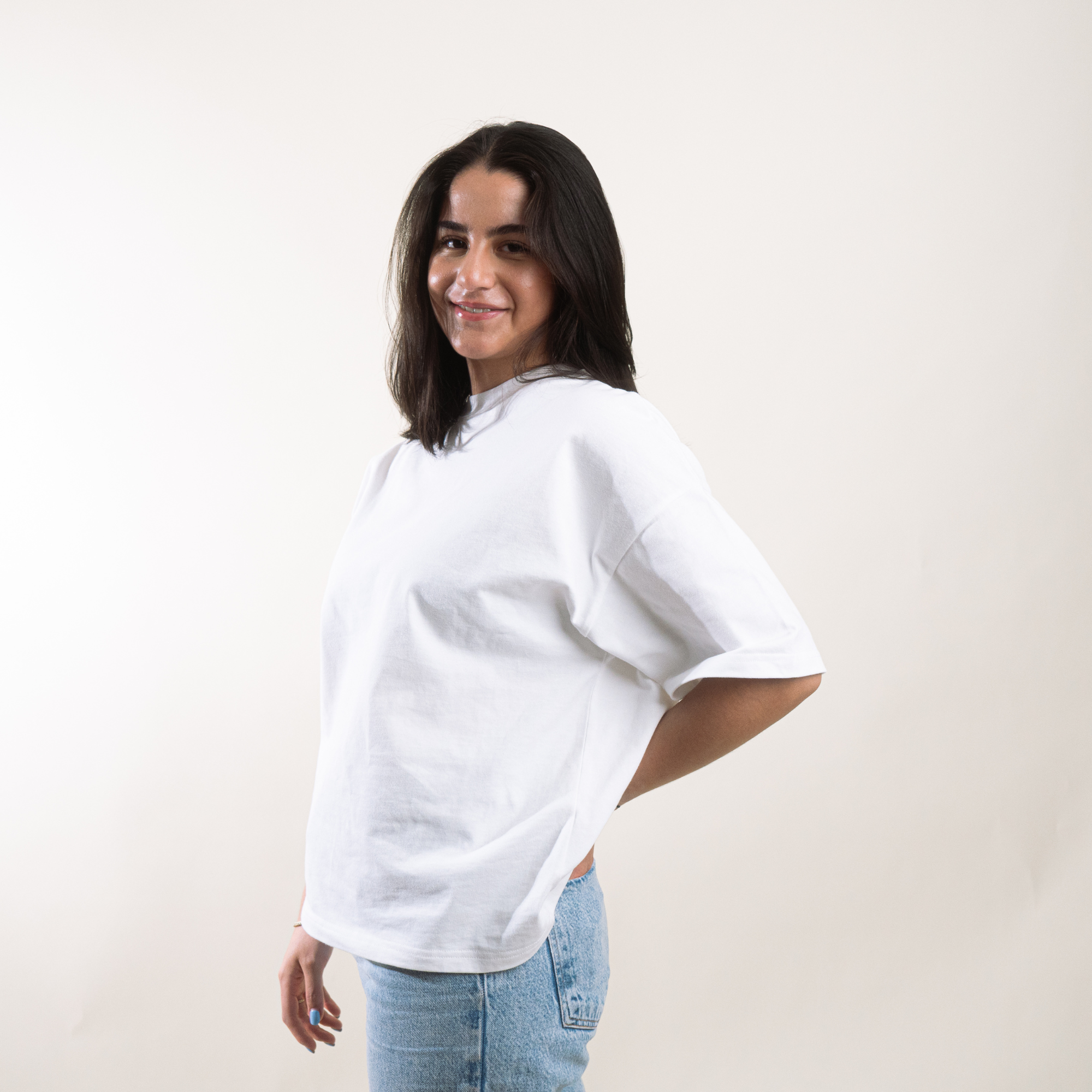 EVERYDAY WHITE BOX TEE
